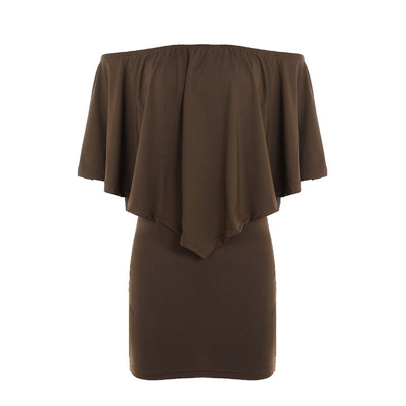 Trendy brun damekjole, off-shoulder minikjole. Voluminøs og elegant, ideell for fest og sommerlig mote.