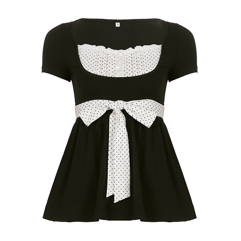 Komfortabel elegant minikjole for kvinner med hjerteutskjæring. Perfekt som festkjole eller kort sommerkjole.