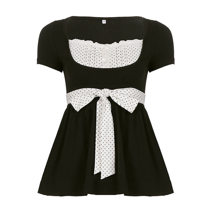 Komfortabel elegant minikjole for kvinner med hjerteutskjæring. Perfekt som festkjole eller kort sommerkjole.