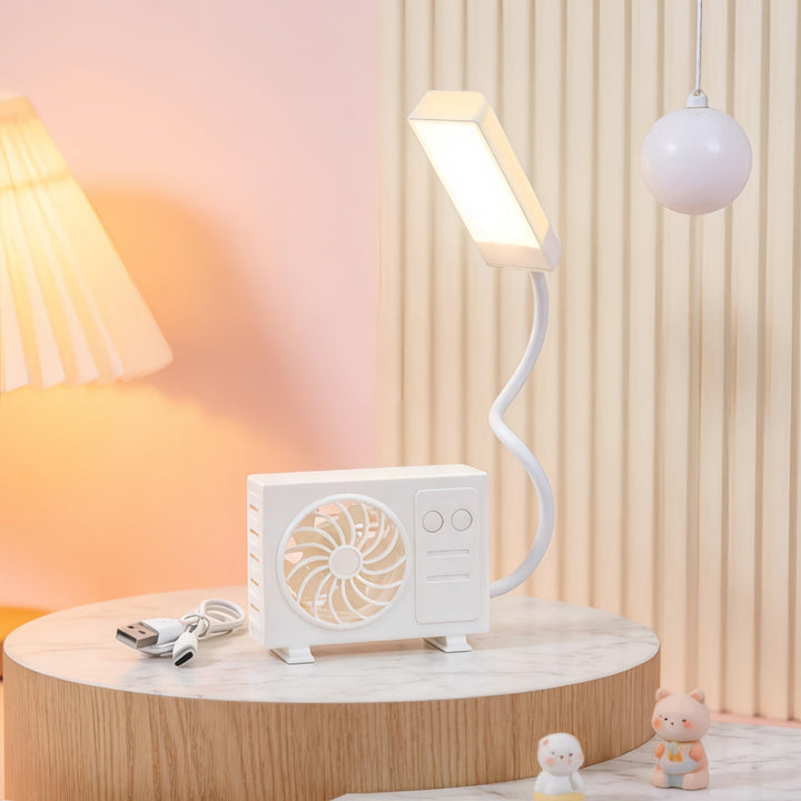 Praktisk bordlampe med vifte for kjøling, justerbart LED-lys og et hendig speil for daglig bruk.