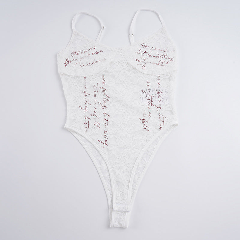 Trendy hvit blondebody til dame med justerbare stropper. Elegant design, perfekt for motebevisste.