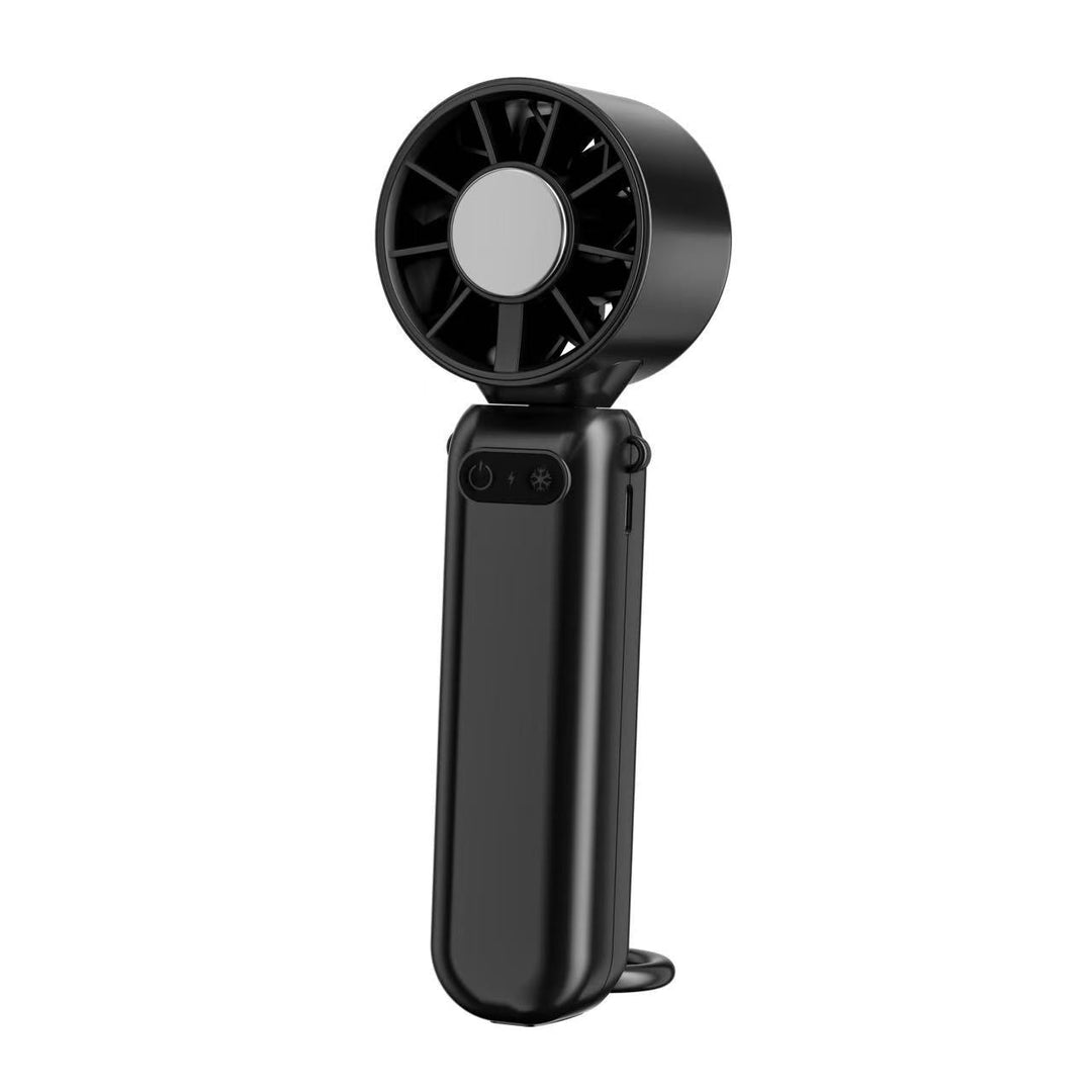 Elegant personlig vifte til dame. Liten og lett gadget, ideell for effektiv kjøling på farten eller hjemme.