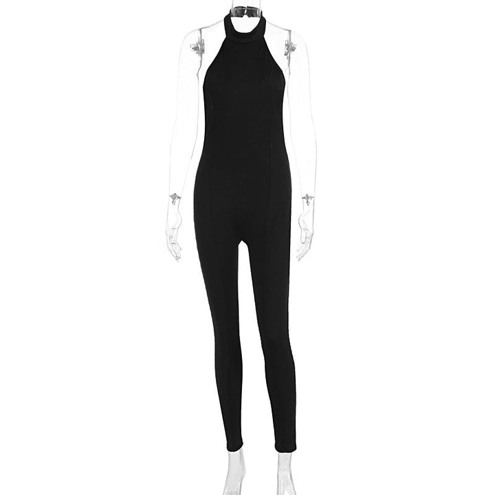 Stilig dame jumpsuit med høy krage, ribbet stoff som fremhever figuren. Komfortabel og moderne mote for kvinner.