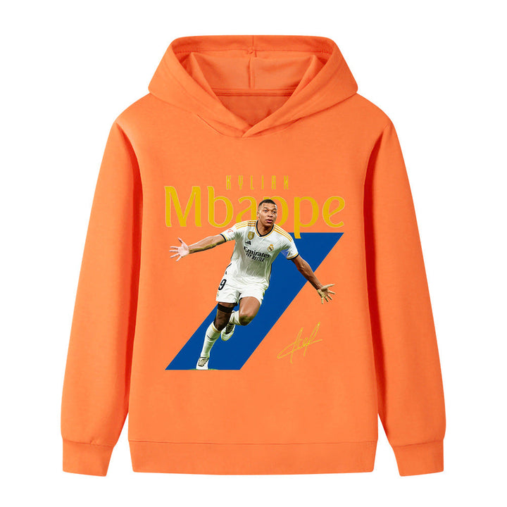 Flott gave til barn: Mbappé fotball hettegenser, et must for små supportere og idrettsutøvere.