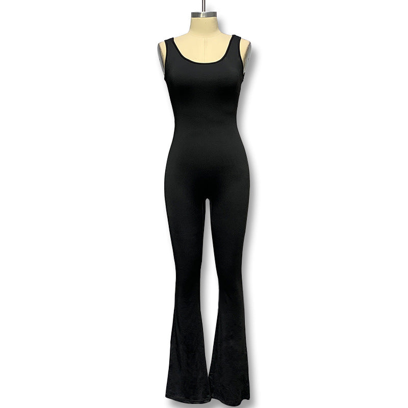 Rød sporty dame jumpsuit, lett og pustende for vår, sommer og aktiv bruk.