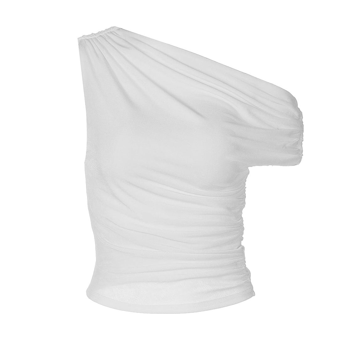 Moderne rød skulderfri topp med detaljerte rynker og elegant design, perfekt for en chic look.