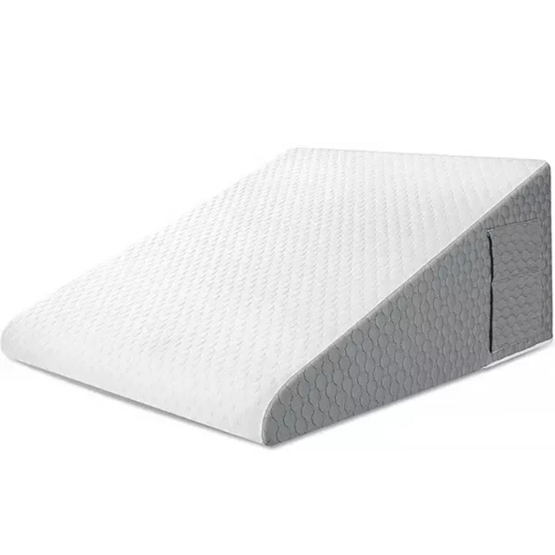 Praktisk lesepute i memoryskum for komfortabel ryggstøtte. Ergonomisk sengepute for lesing, TV eller avslapning.