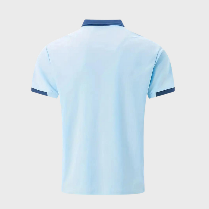 Herreklær: Klassisk poloskjorte i ensfarget polyester, stilfull og komfortabel.