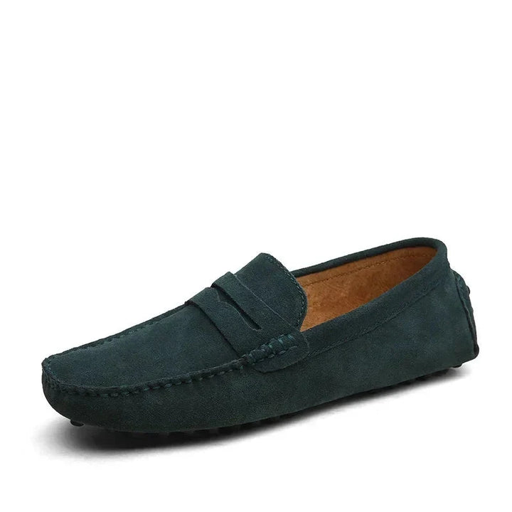 Marineblå skinnsko til herre, slip-on mokasiner for en avslappet stil.