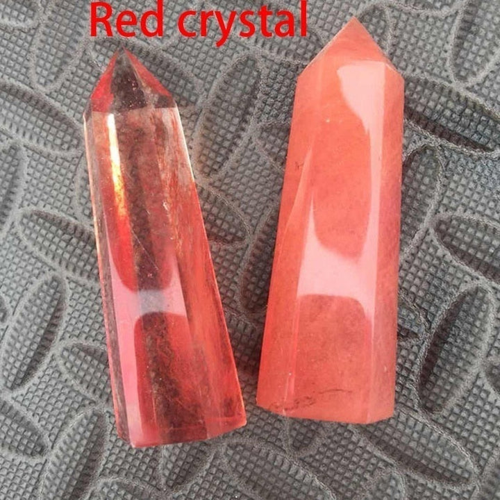 Vakker krystallstav, perfekt for energibalansering, chakra justering og som åndelig dekorasjon.