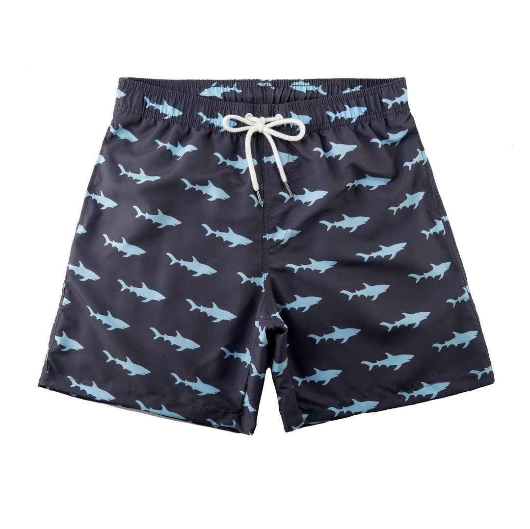 Fritids- og badeshorts for menn, mønstret design for strand og sommeraktiviteter. Stilfull.