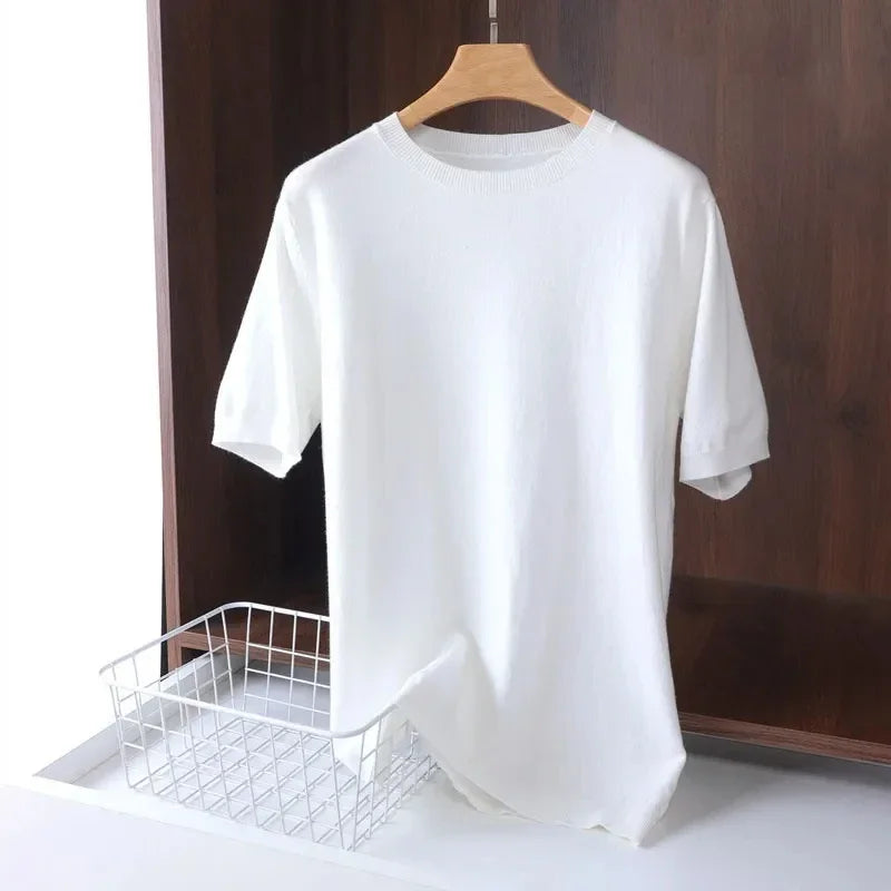 Allround merinoull t-skjorte til herre. En klassisk basic tee for hverdag, komfort og god kvalitet.