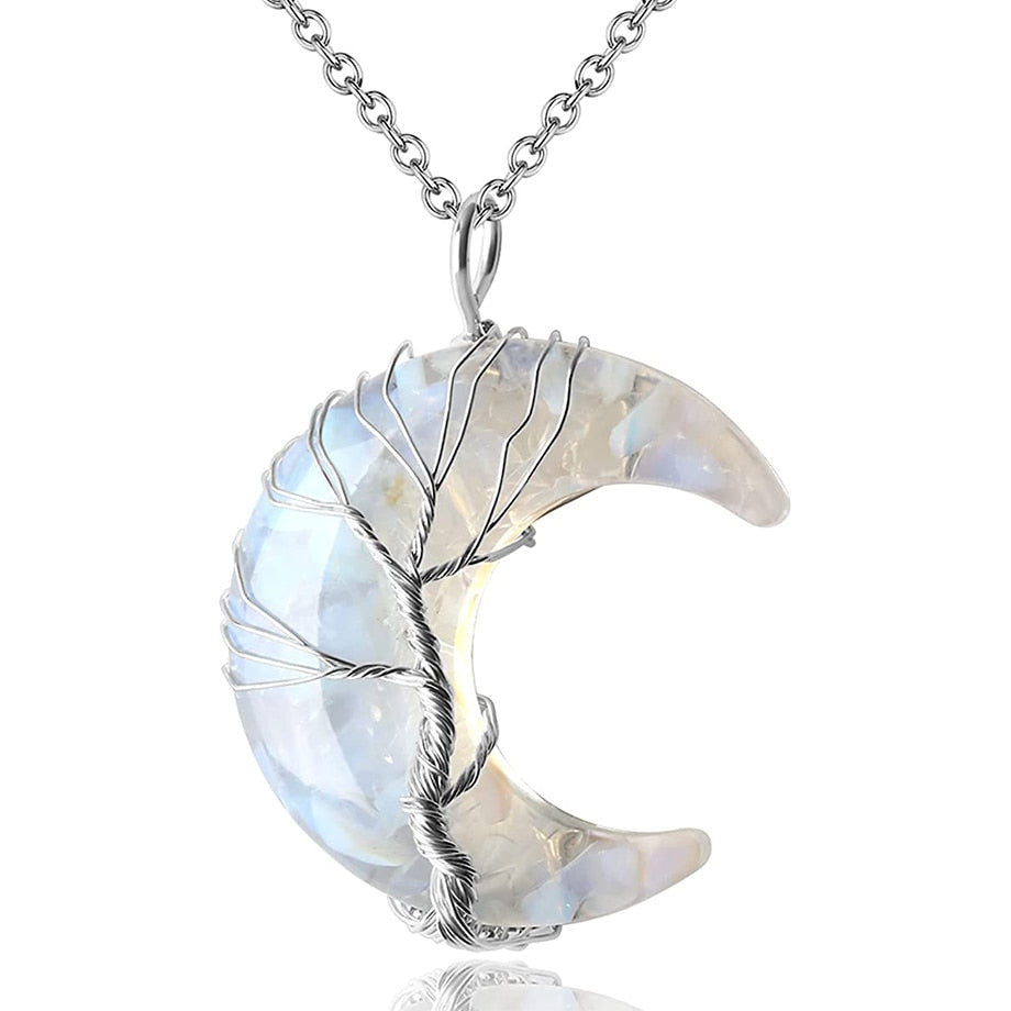 Halvmåne-halskjede med Livets Tre og krystall. Unisex smykke som symboliserer vekst og healing.