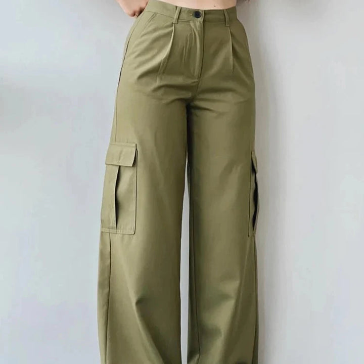 Unike vintage cargo bukser for dame, med en kul Y2K parachute bukse look.