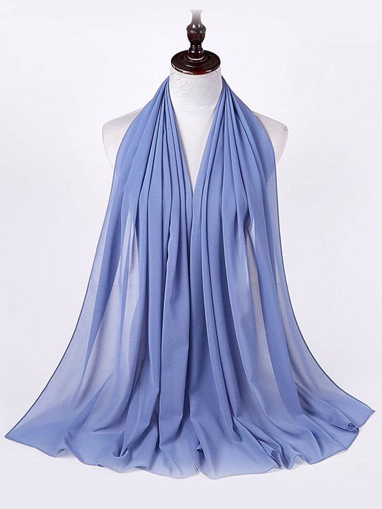 Trendy chiffon skjerf, et mykt og stilfullt tilbehør.