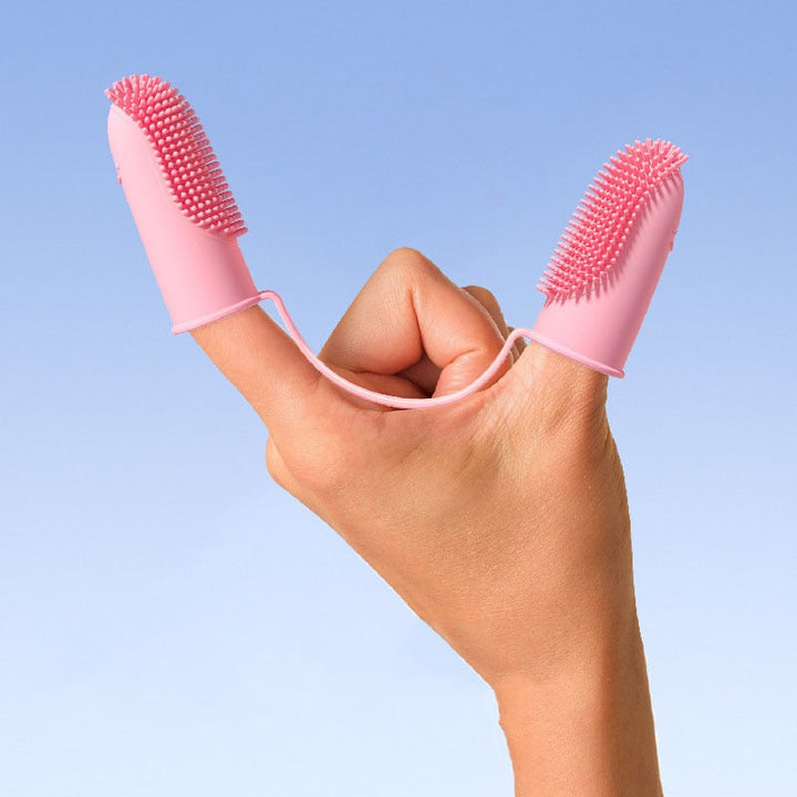 Munnhygiene for kjæledyr: Silikon fingertannbørste for rene tenner og bedre dyrevelferd.
