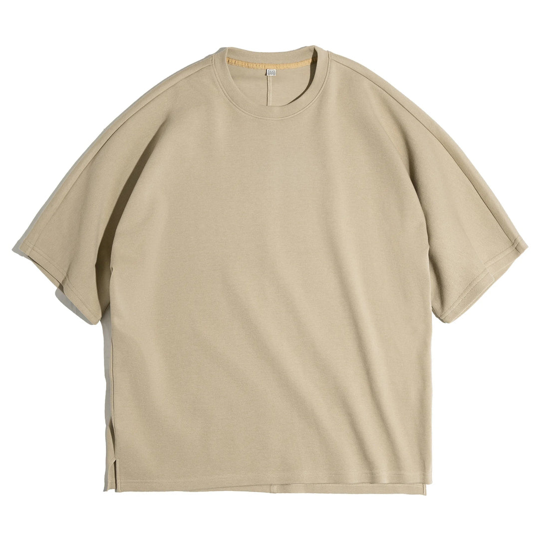 Casual herre piqué t-skjorte i 340g premium bomull. Retro inspirert med komfortabel løs passform for alle dager.
