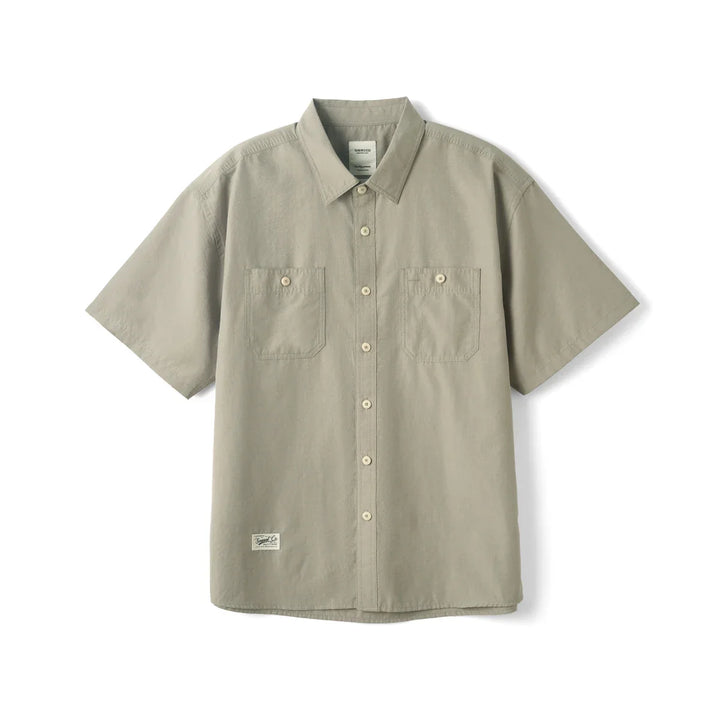 Kortermet cargo utility skjorte for menn, perfekt for urban fritid, streetwear og en avslappet sommerlook.