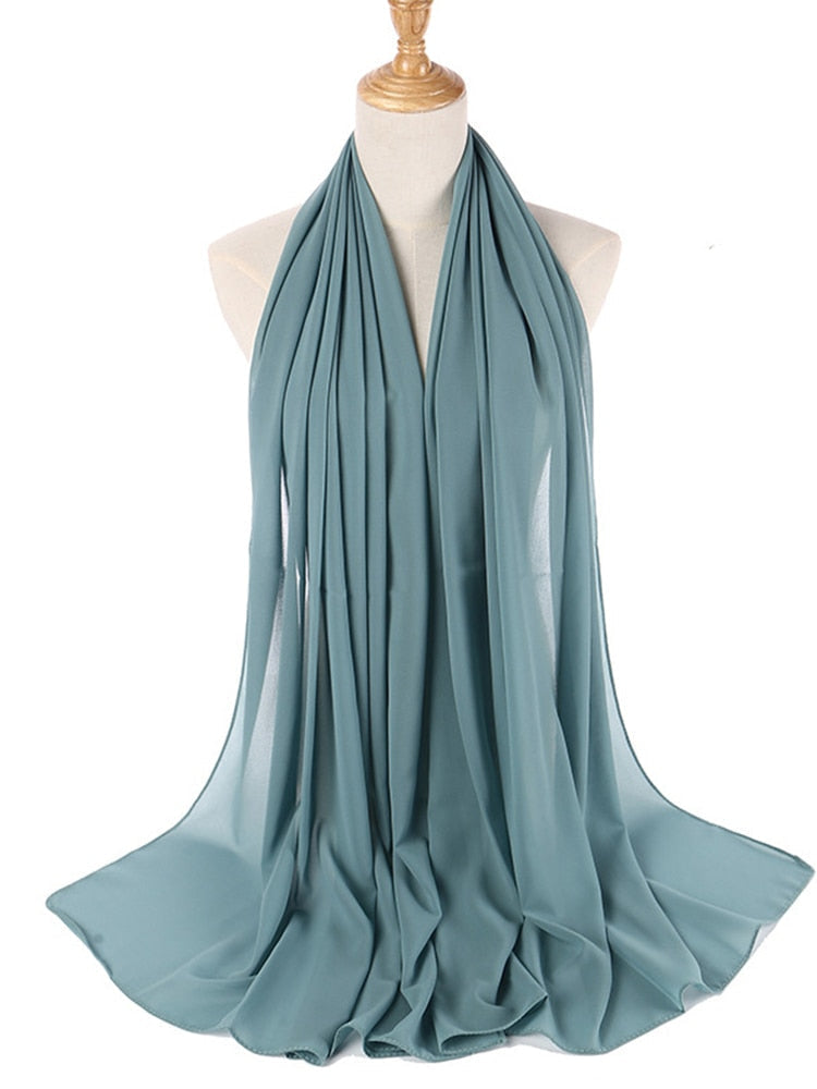 Stilfullt chiffon skjerf, allsidig og perfekt for hverdagen.