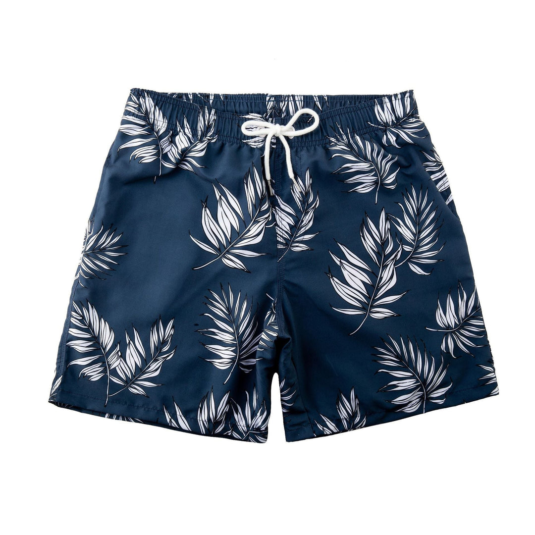 Mønstret badeshorts for menn, perfekt for sommer, strand og vannaktiviteter. Hurtigtørkende.