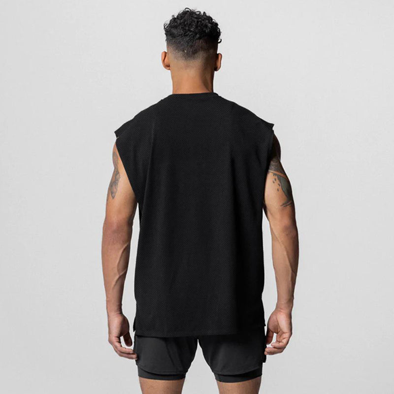 Grå herre sommer singlet, ermeløs og ventilerende, med åpen side for ekstra komfort.