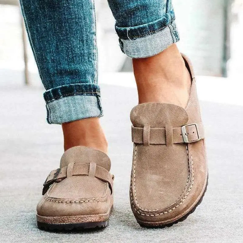 Klassiske retro slip-on loafers for damer, med moderne komfortabel plattformsåle for allsidig bruk.