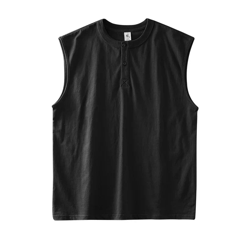 Oversized herre singlet med Henley-hals, laget av myk 100% bomull. Perfekt for trening og avslapning.