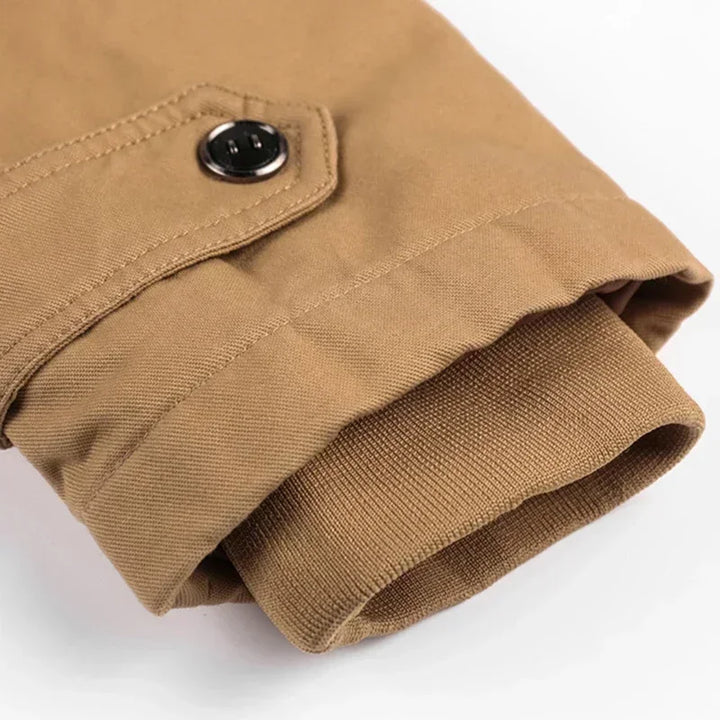 Hettejakke herre, varm og komfortabel parkas, et robust must for vintermote og kulde.