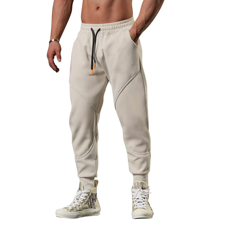 Sporty herrebukse, slim fit joggebukse, perfekt for reiser og avslapning.