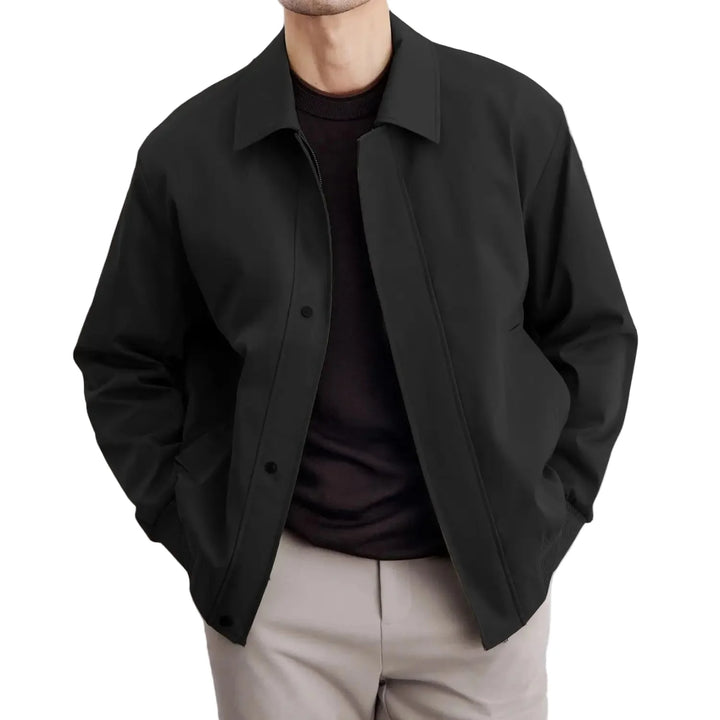 Moderne Maillard bomberjakke for menn. Kort, trendy høstjakke i koreansk stil for din hverdagsgarderobe.