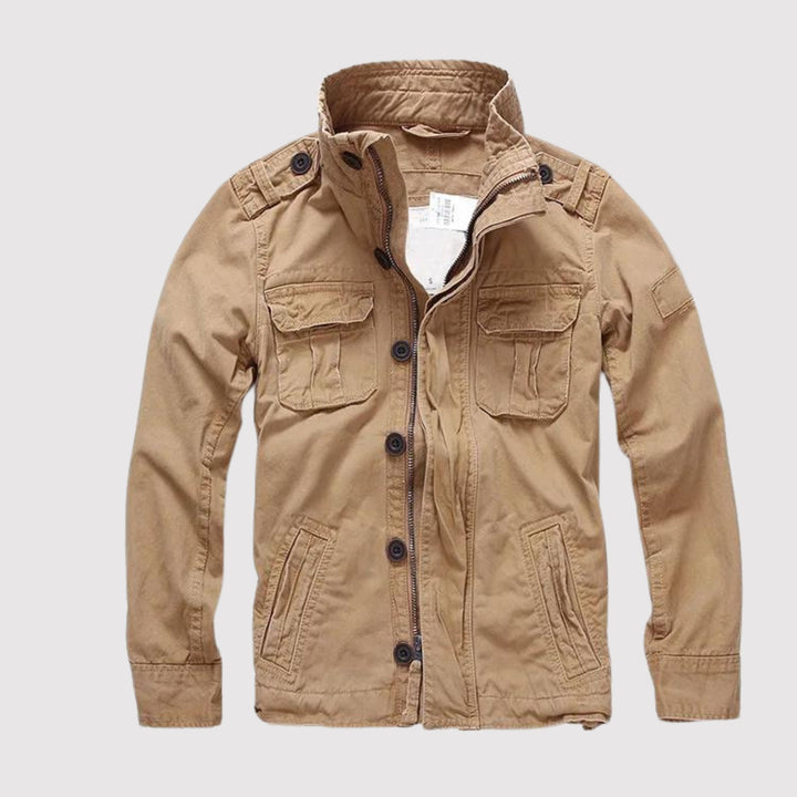 Komfortabel retro denimjakke for menn, perfekt for hverdag og fritid. Slitesterk og stilig herrejakke i denim.