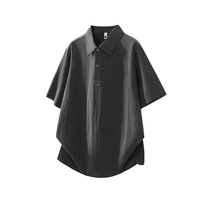 Trendy gråstripet polo t-skjorte til menn. Kortermet slim fit design for en stilig sommerlook.