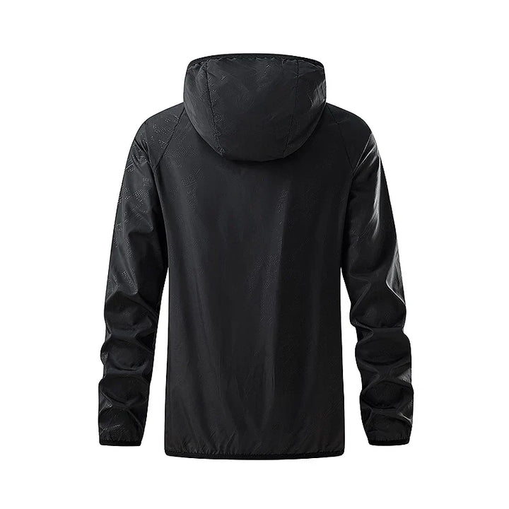 Vanntett turjakke med justerbar hette, unisex modell for optimal beskyttelse.