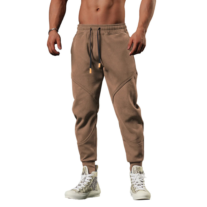 Fukttransporterende herrebukse, slim fit, holder deg tørr og komfortabel.