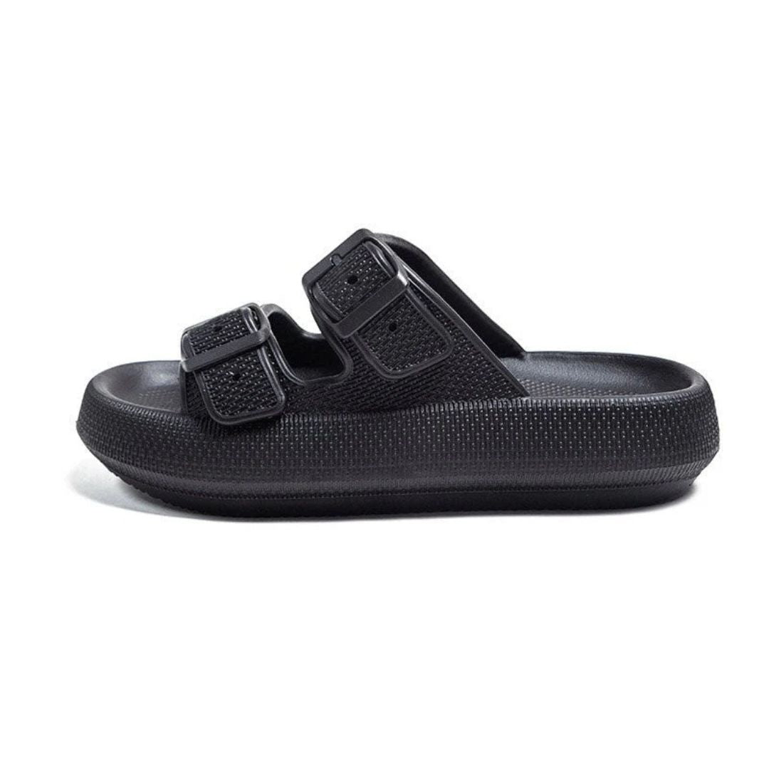 Unisex sandaler med justerbare remmer for optimal komfort. Ideell for sommer, fritid og hverdagsbruk.