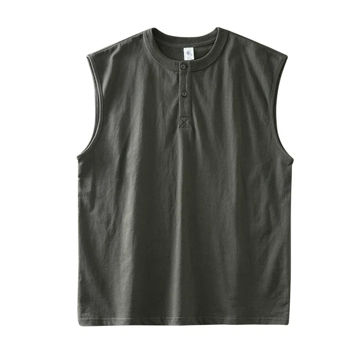 Ergonomisk herre ermeløs Henley t-skjorte, 100% bomull, oversized. Ideell for trening, sommer og fritid.