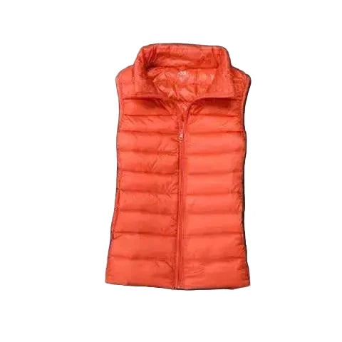 Hvit andedun dunvest for dame, plussize. Varm og ultralett puffer vest, perfekt for vinter.