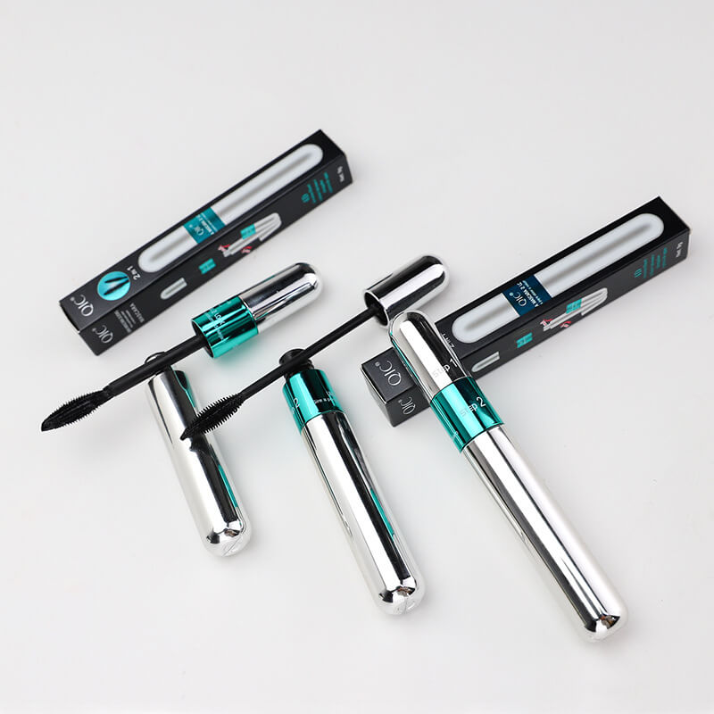 Fantastisk 4D mascara som gir vipper utrolig lengde, volum og er vannfast. Perfekt øyensminke.