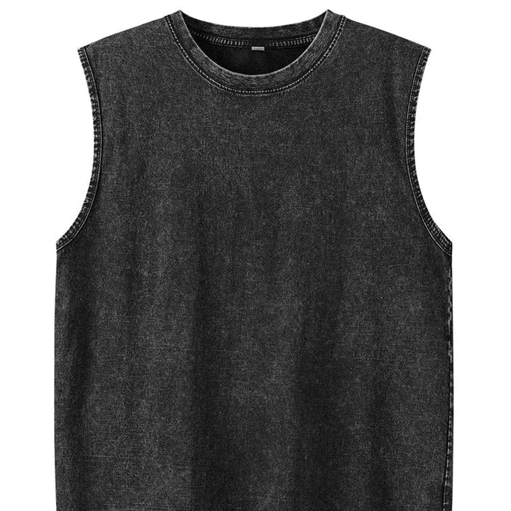 Brun herre vasket tank top. Ermeløs design for casual sommer, fritid og trening.