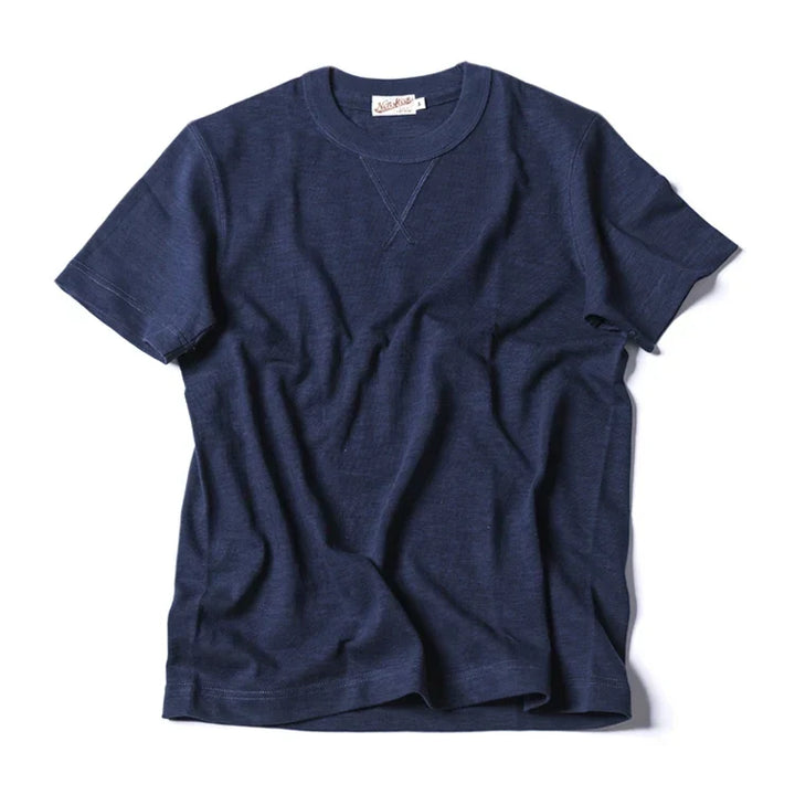 Basisk herre t-skjorte i premium, kraftig slub bomull. Tidløs vintage stil for allsidig garderobe.