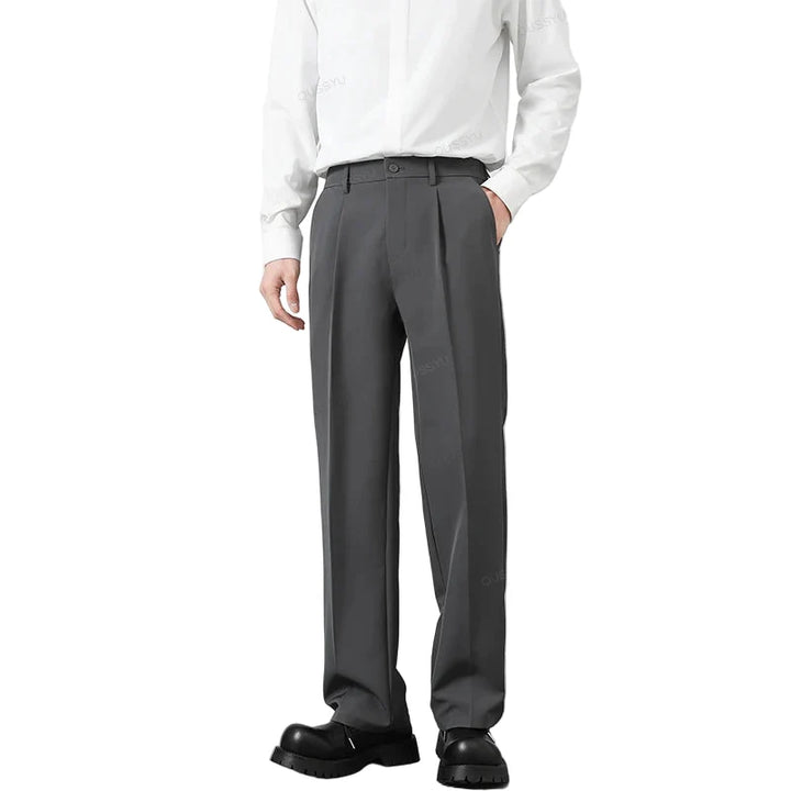 Klassiske herrebukser med elastisk midje for komfortabel business casual stil.