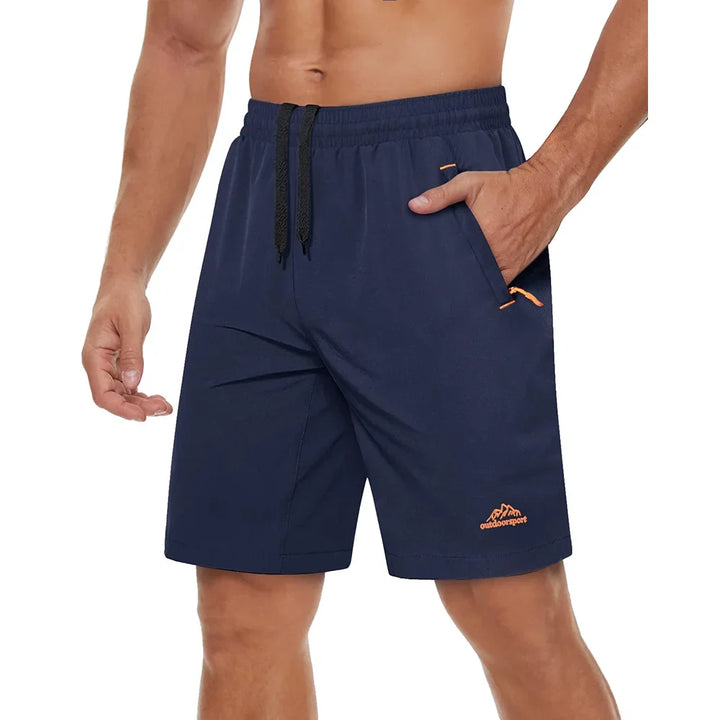Ergonomisk herre treningsshorts, med glidelåslommer og pustende stoff.
