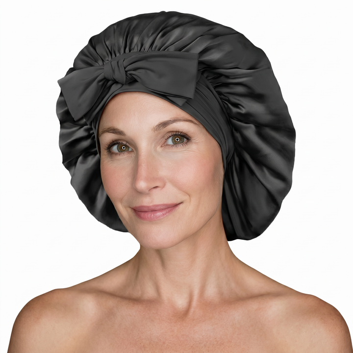 Unisex silkebonnet for skånsom nattpleie av håret. Ideell sovelue i silke for krøllete og rett hår.