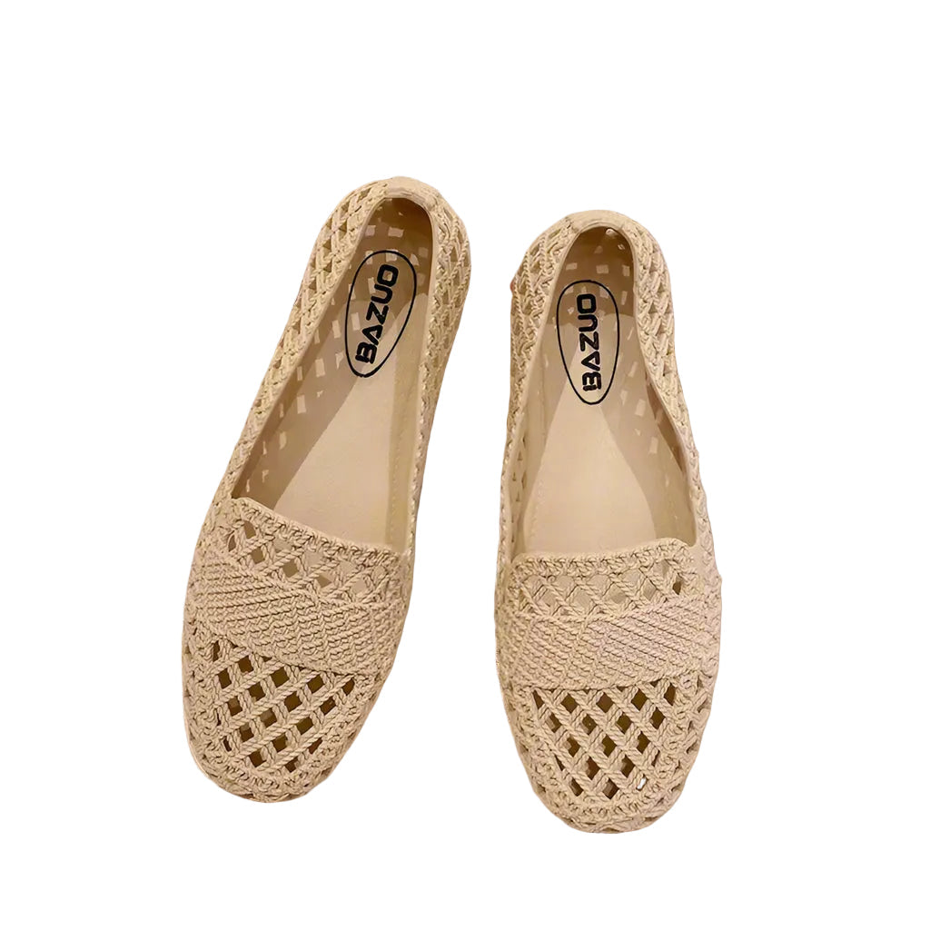 Elegante slip-on flats for kvinner, som gir hverdags komfort og stil. Perfekt som casual vår- og sommersko.