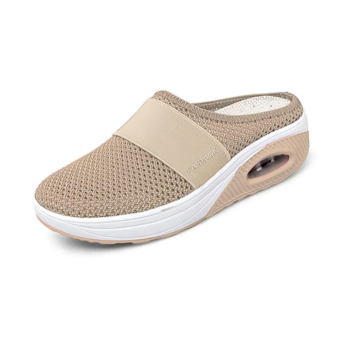 Dame tøfler i mesh med slip-in design. Ergonomiske og støtdempende for hverdag og hvile.
