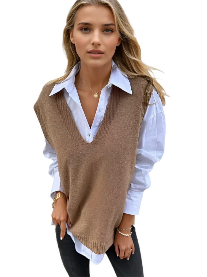 Elegant dame strikket vest med V-hals for lag-på-lag stil. Komfortabel og allsidig for høst og vinter.