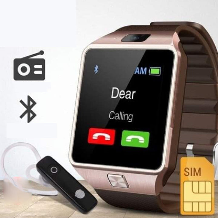Unisex smartklokke med digital skjerm på håndleddet, perfekt som aktivitetstracker og helsemonitor.