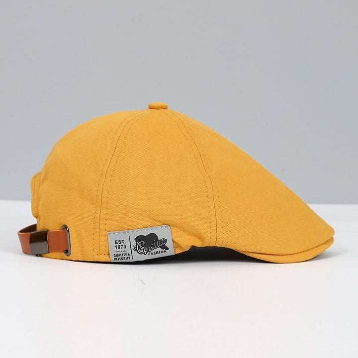 Stilig fransk beret i premium ull, ideell for et sofistikert uttrykk. Varm og komfortabel for kalde dager.