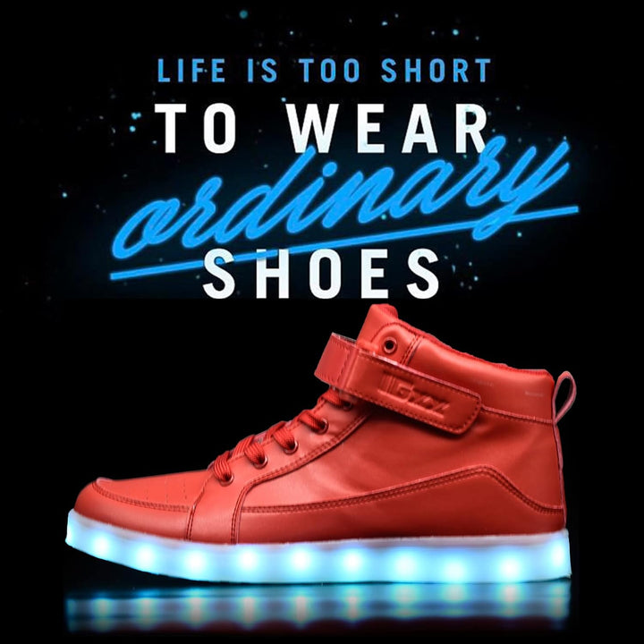 Trendy unisex LED sneakers som lyser i mørket, perfekt for fest og dansegulv.