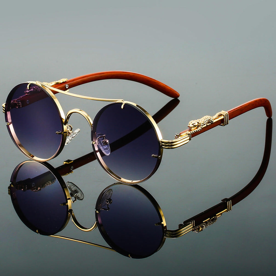 Retro solbriller, unisex ovale med metallramme, gir UV-beskyttelse og trendy look for sommer og festival.
